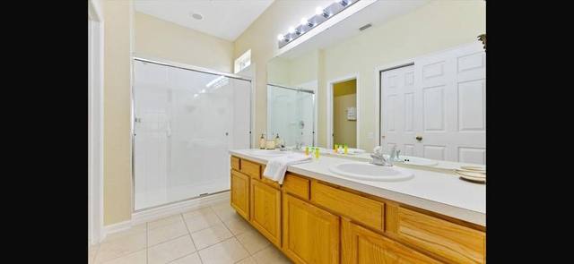 Bathroom at Disney Villa Dreams